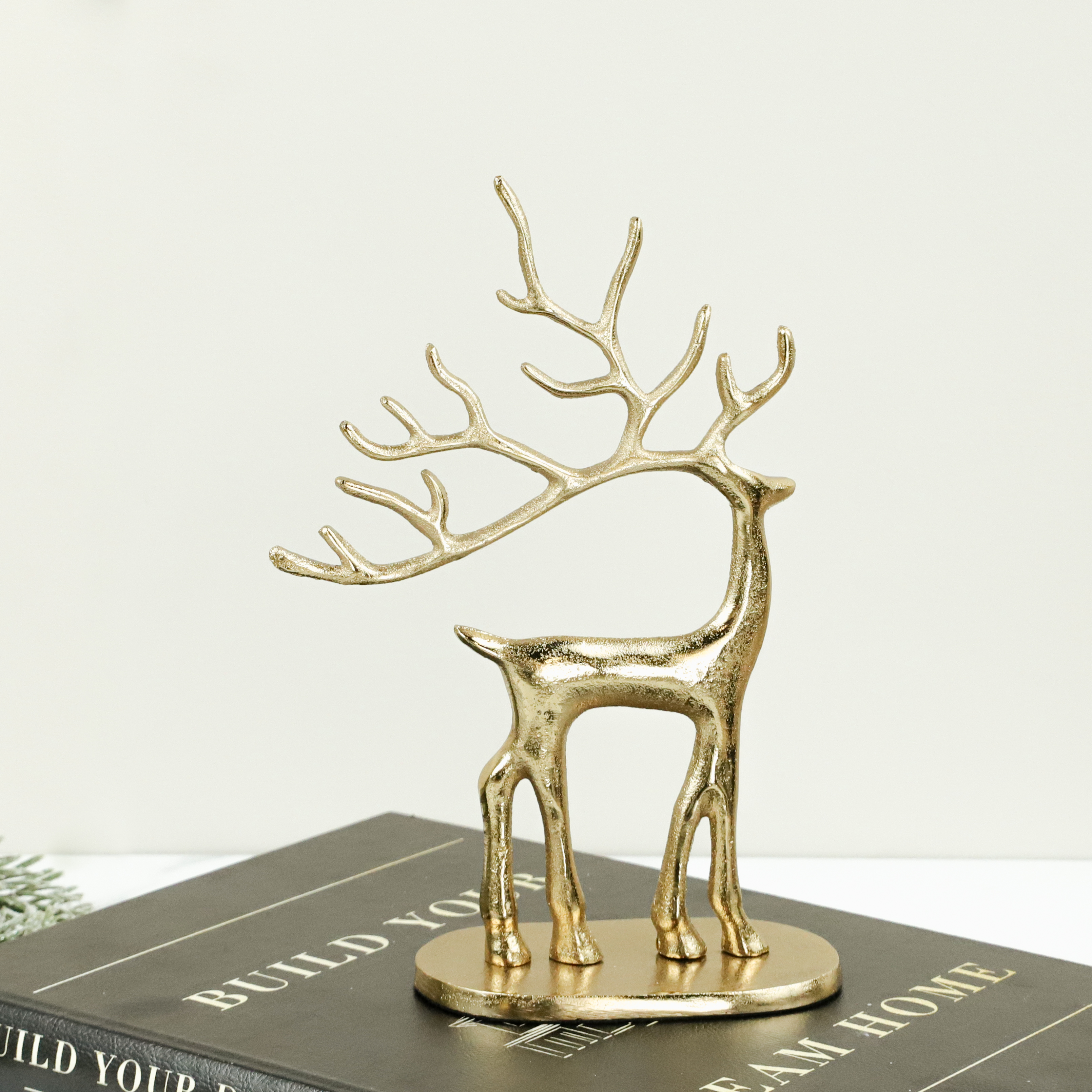 *Inner* 10" Gold Reindeer