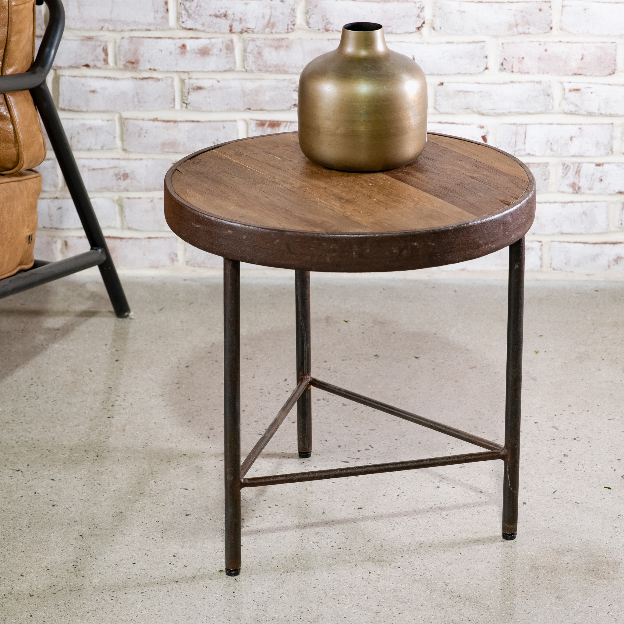 18"Dia Wood & Iron Round Table Heavily Distressed
