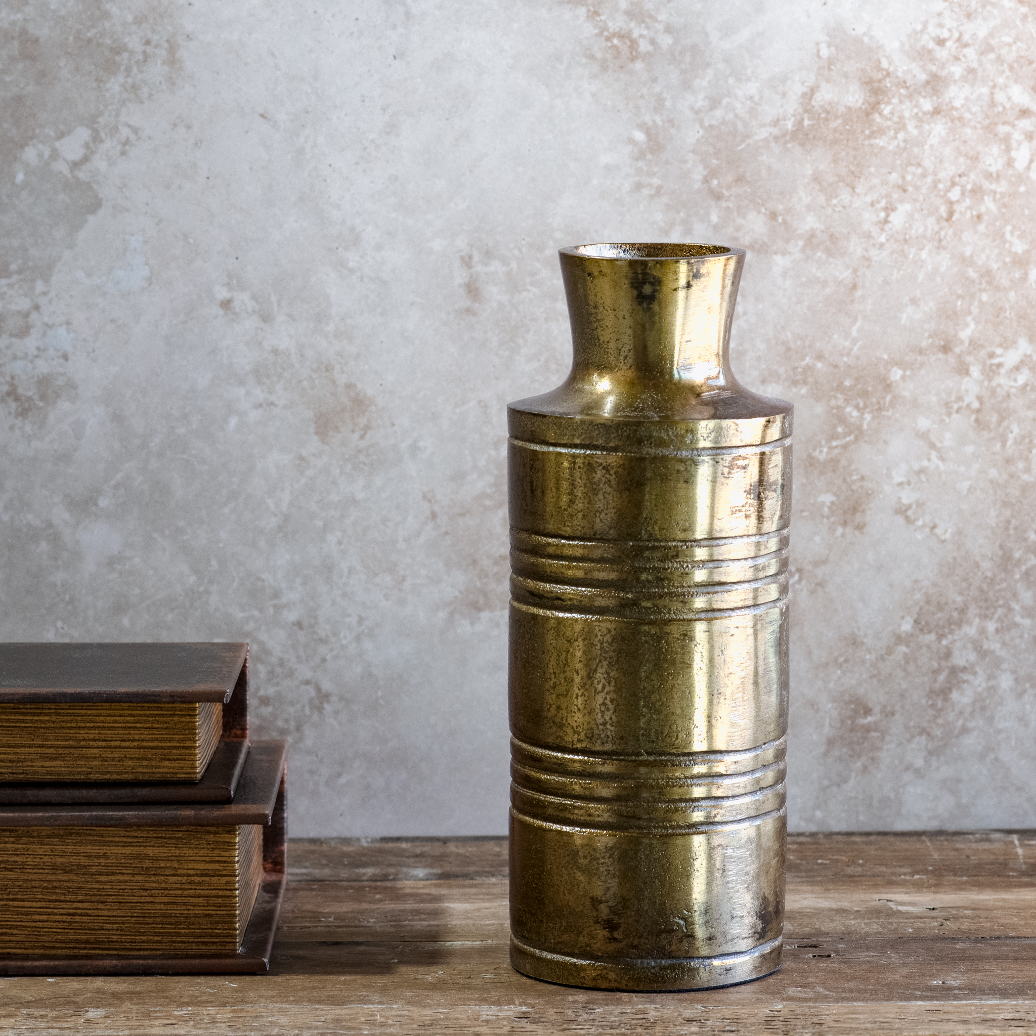 9" Burnt Champagne Alum Vase