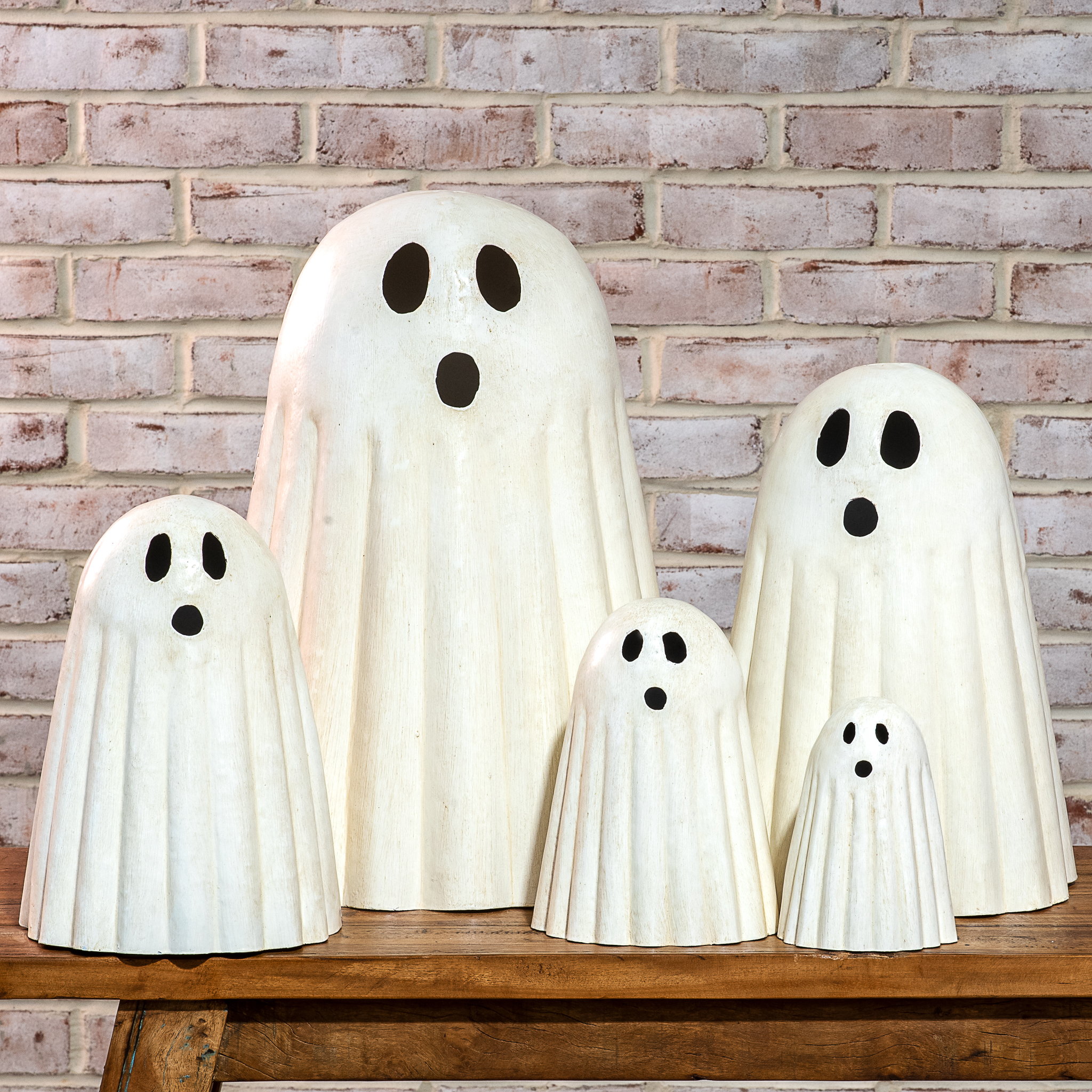 S/5 Metal Ghost Decor