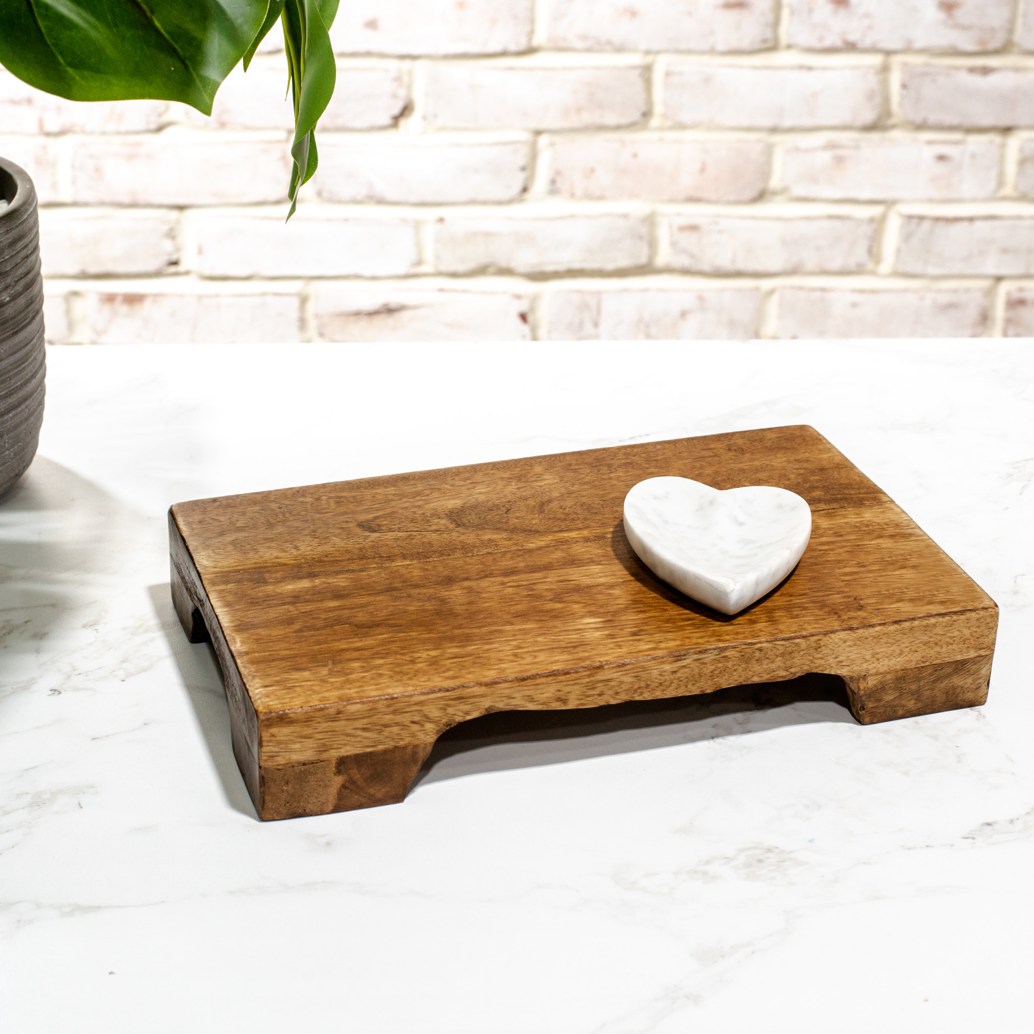 11.8" Mango Wood Pedestal