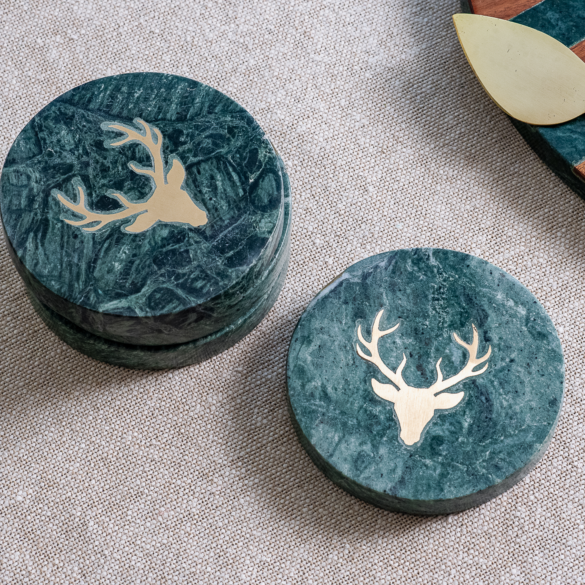 *Inner* S/4 Green Marble Deer Coasters
