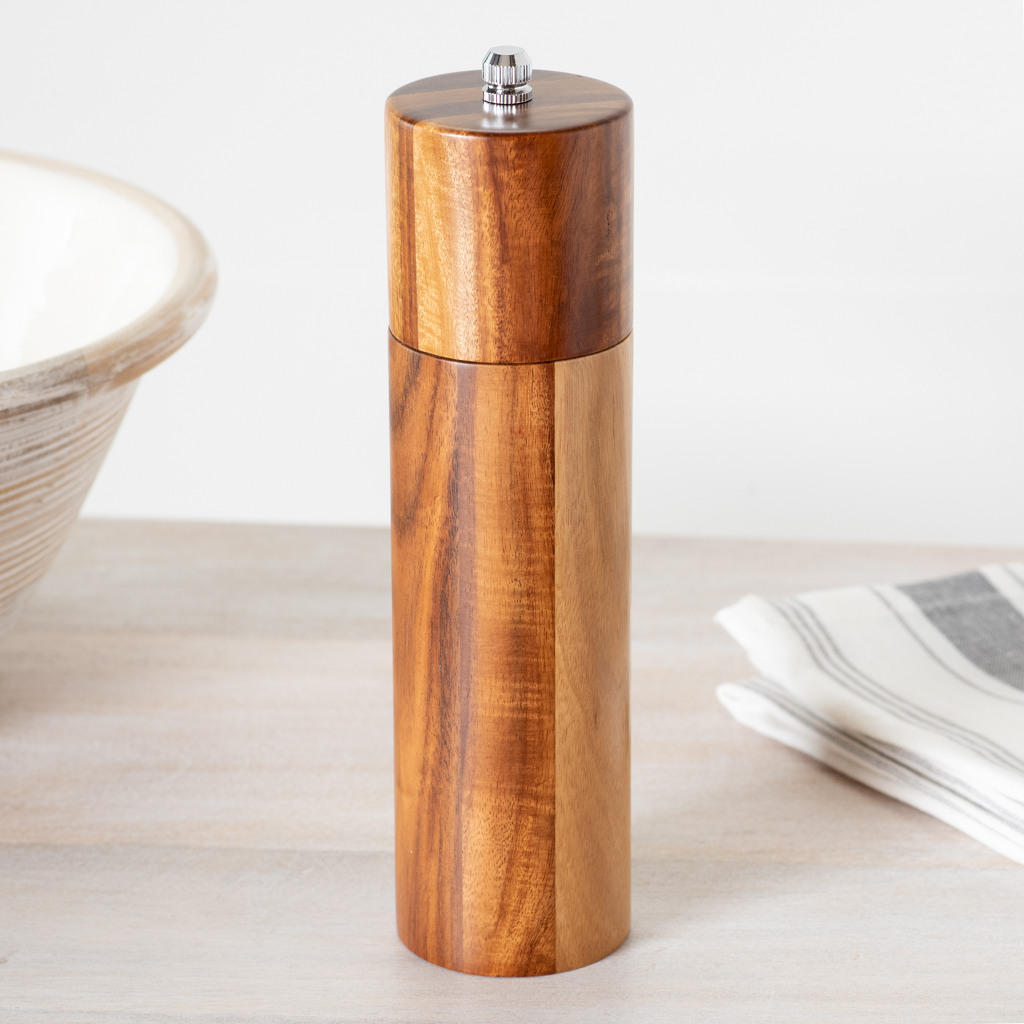 *Inner* Smooth Wood Pepper Mill (Color May Vary)