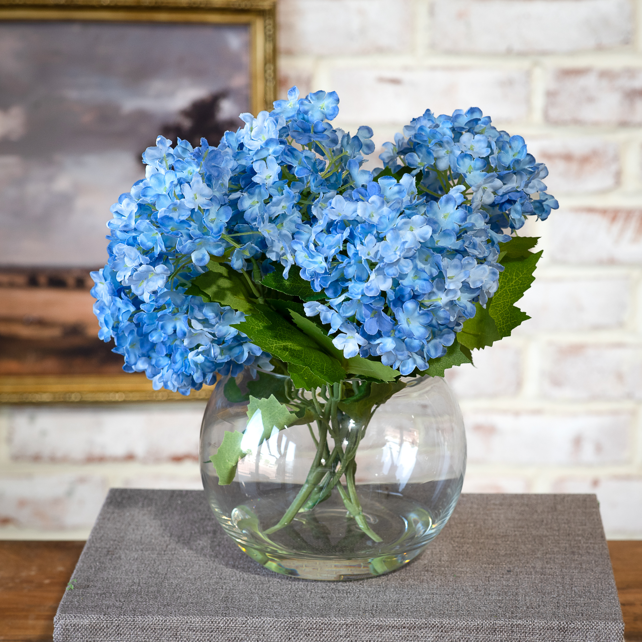 *Inner* Bl Mini Hydrangea In Vase