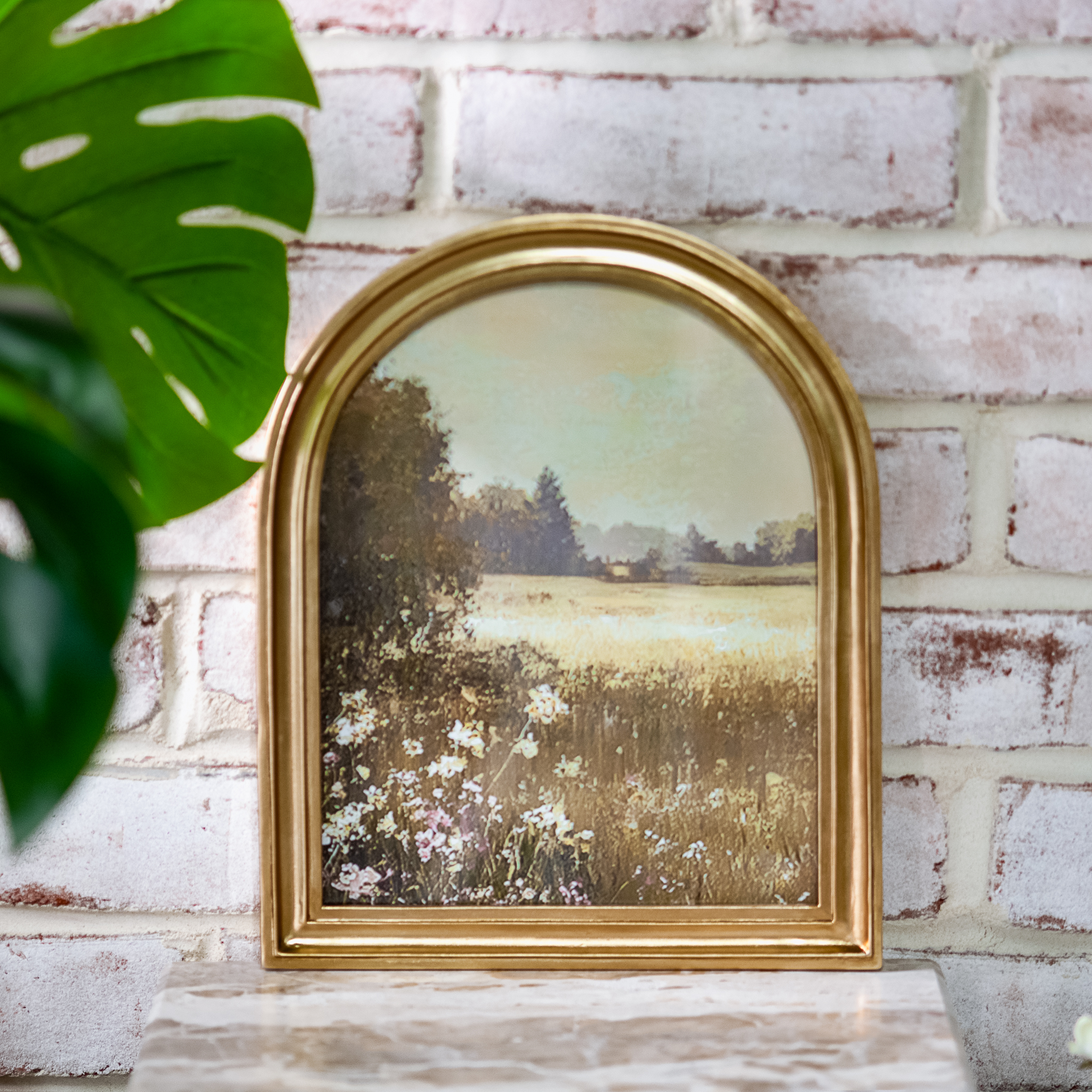 8" X 10" Arched Gold Frame Landscape