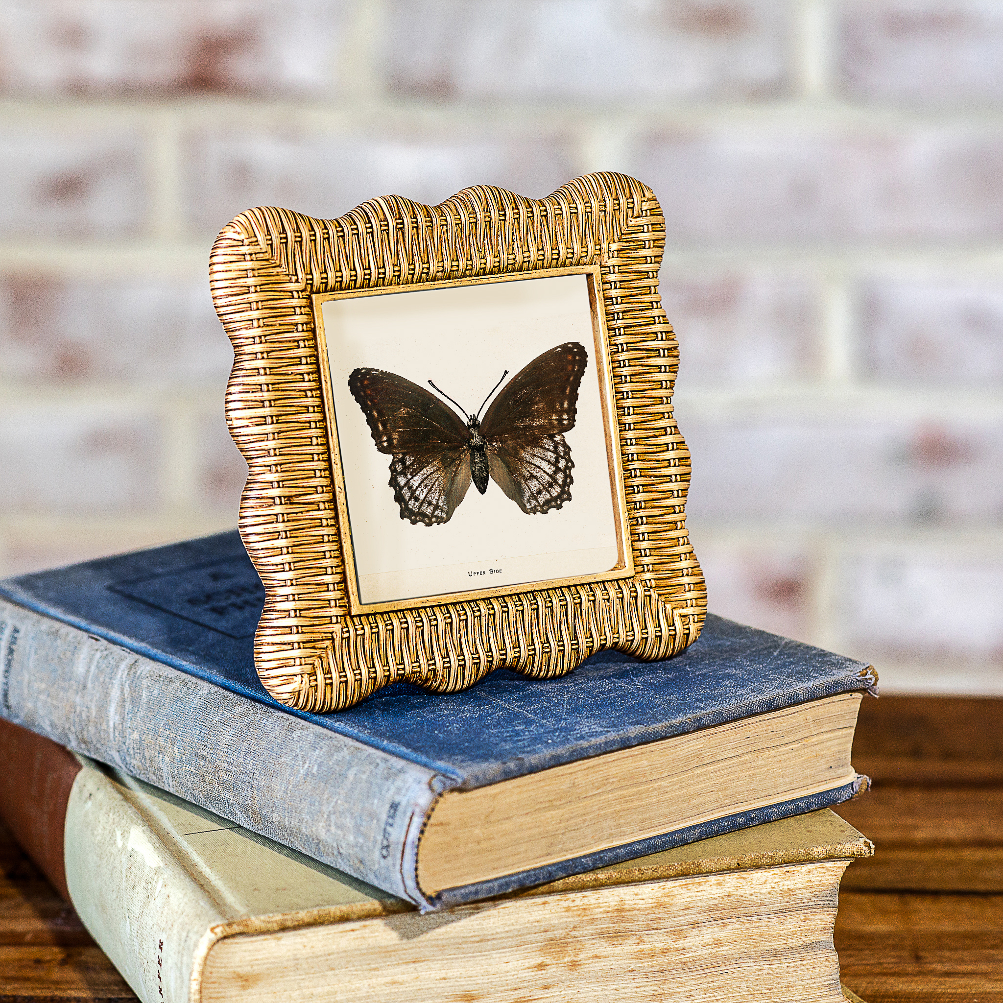 *Inner* 3 X 3 Square Weave Frame