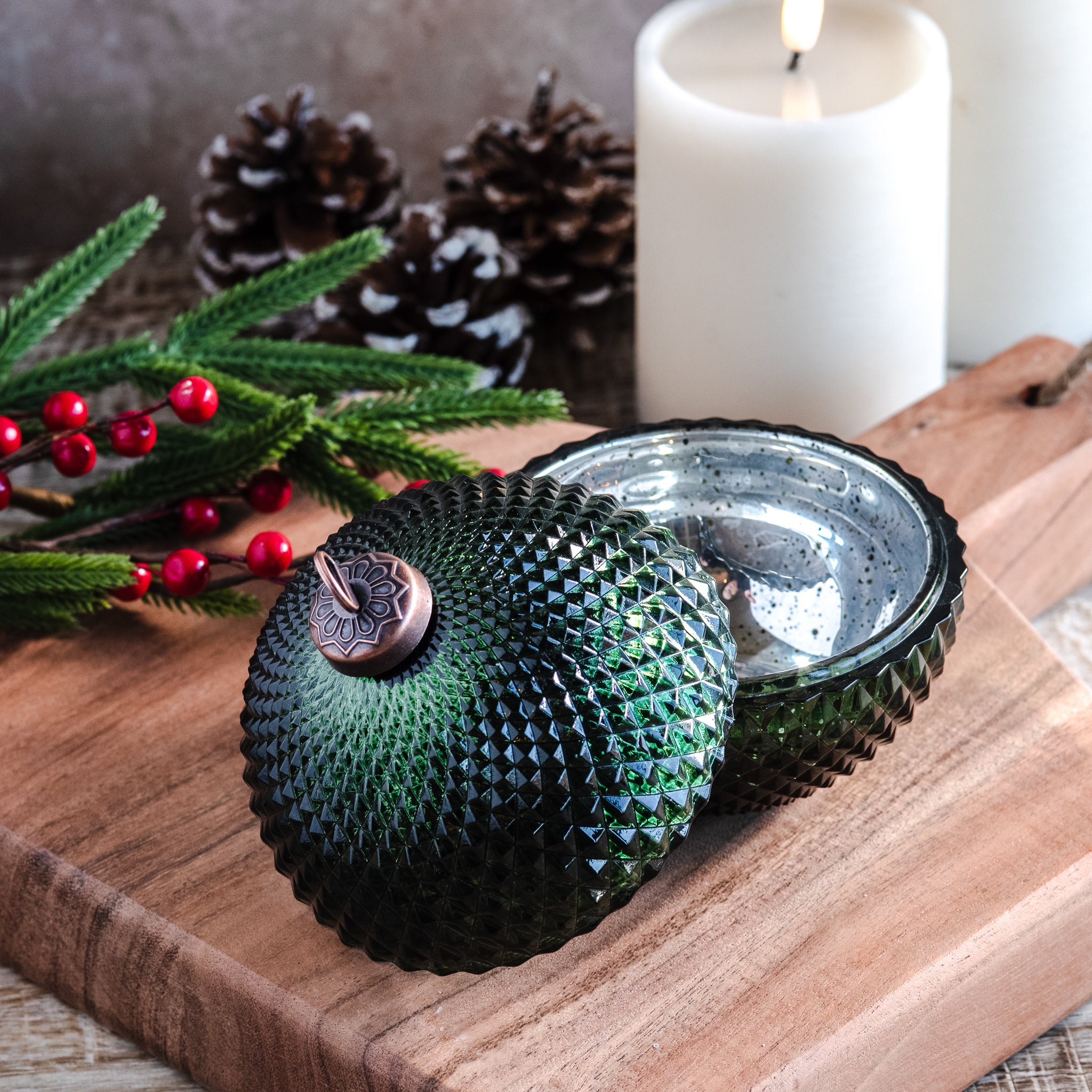 *Inner* 4.3"D Green Diamond Orn Jar
