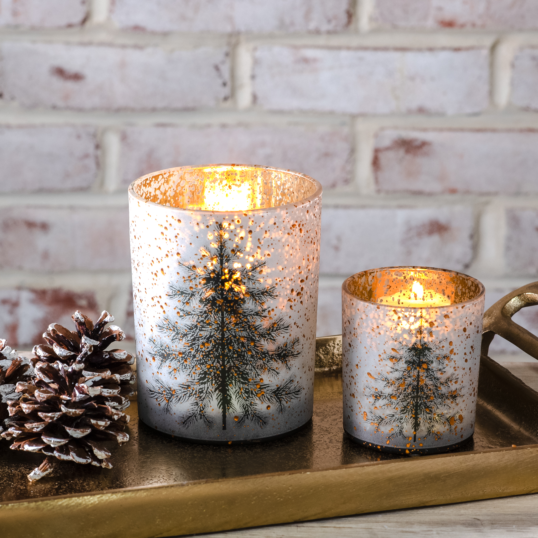 *Inner* S/2 Gold Tree Dots Lantern