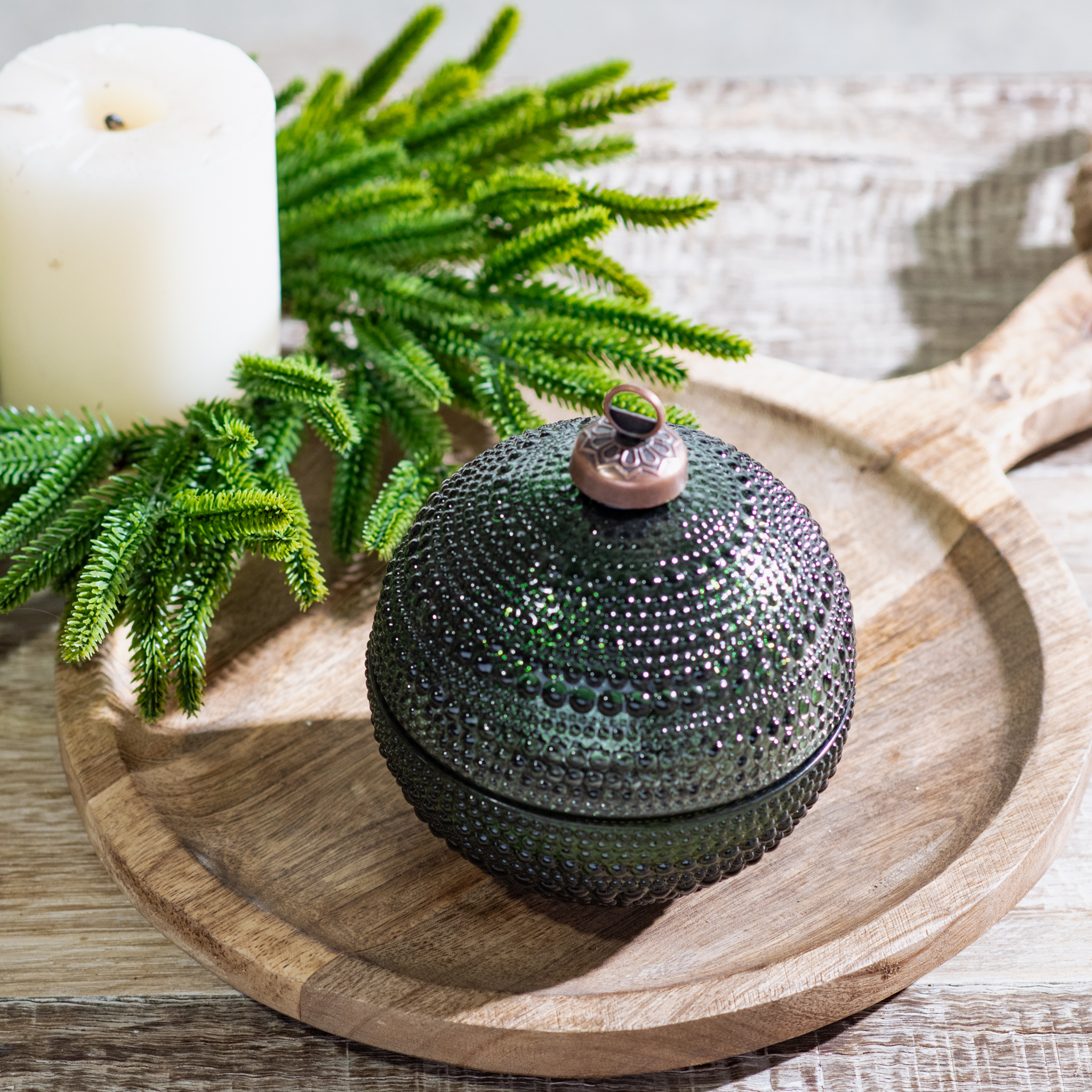 *Inner* 4.3"D Green Dots Orn Jar