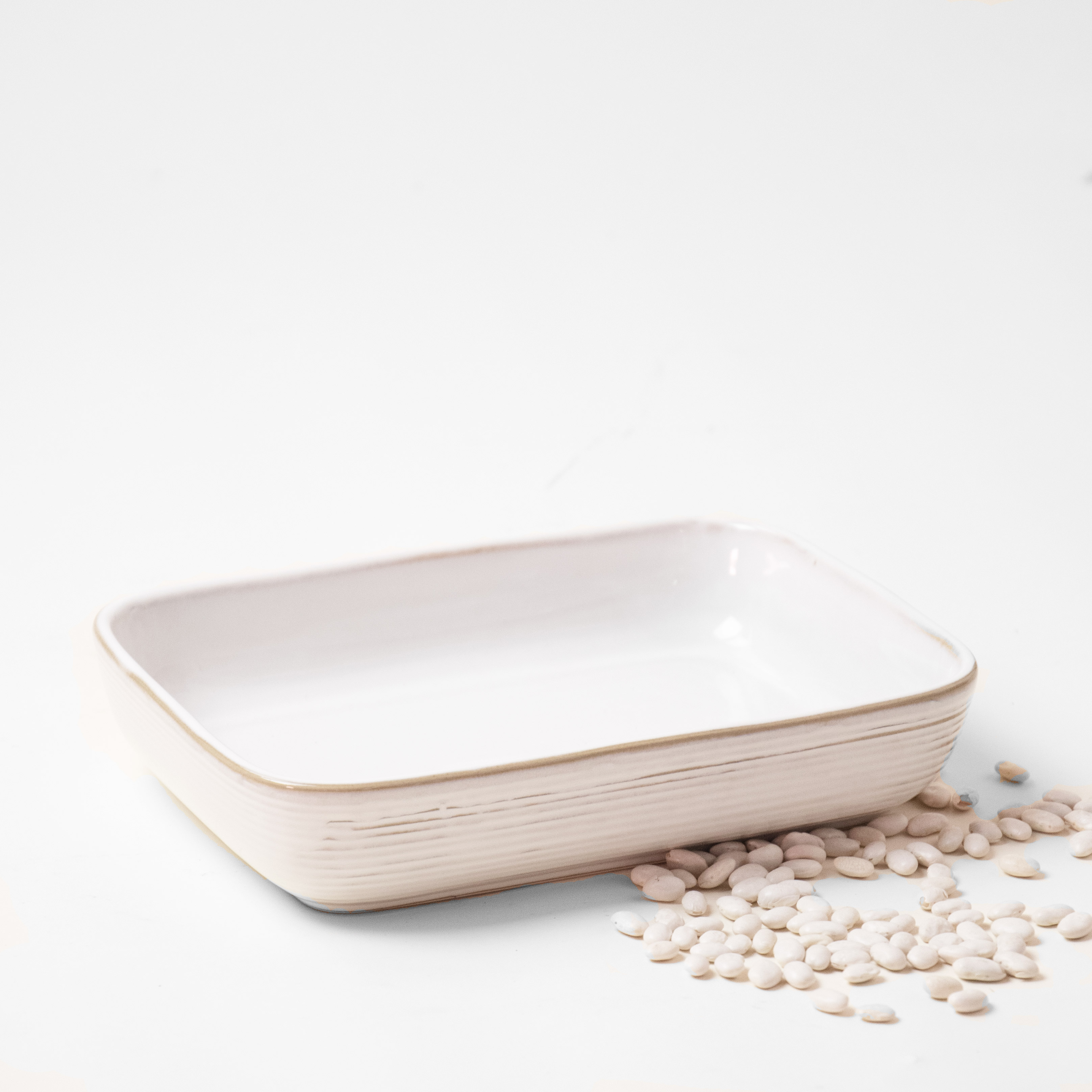 9" White Stripe Rect. Dish