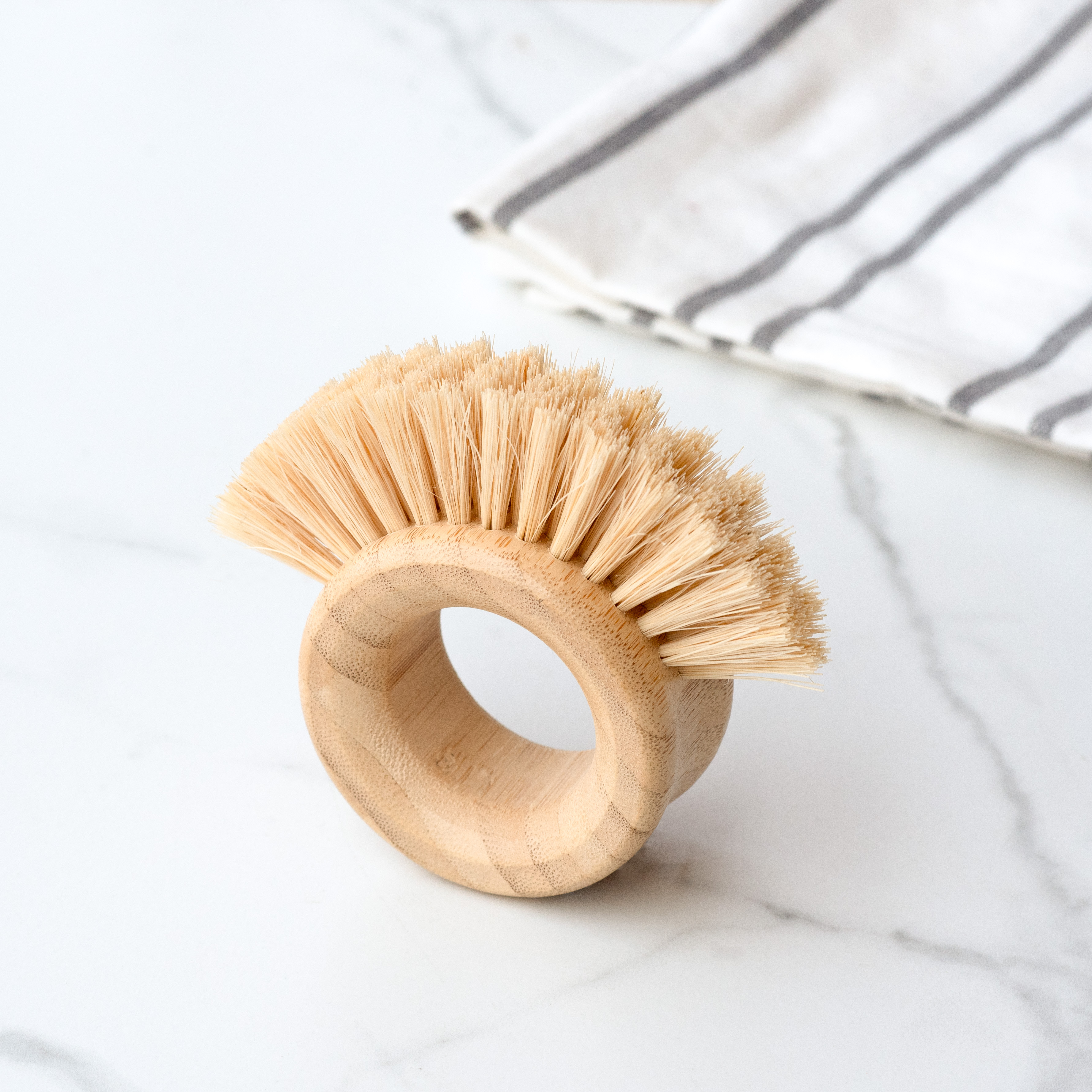 *Inner* 4.7" Round Bristle Brush