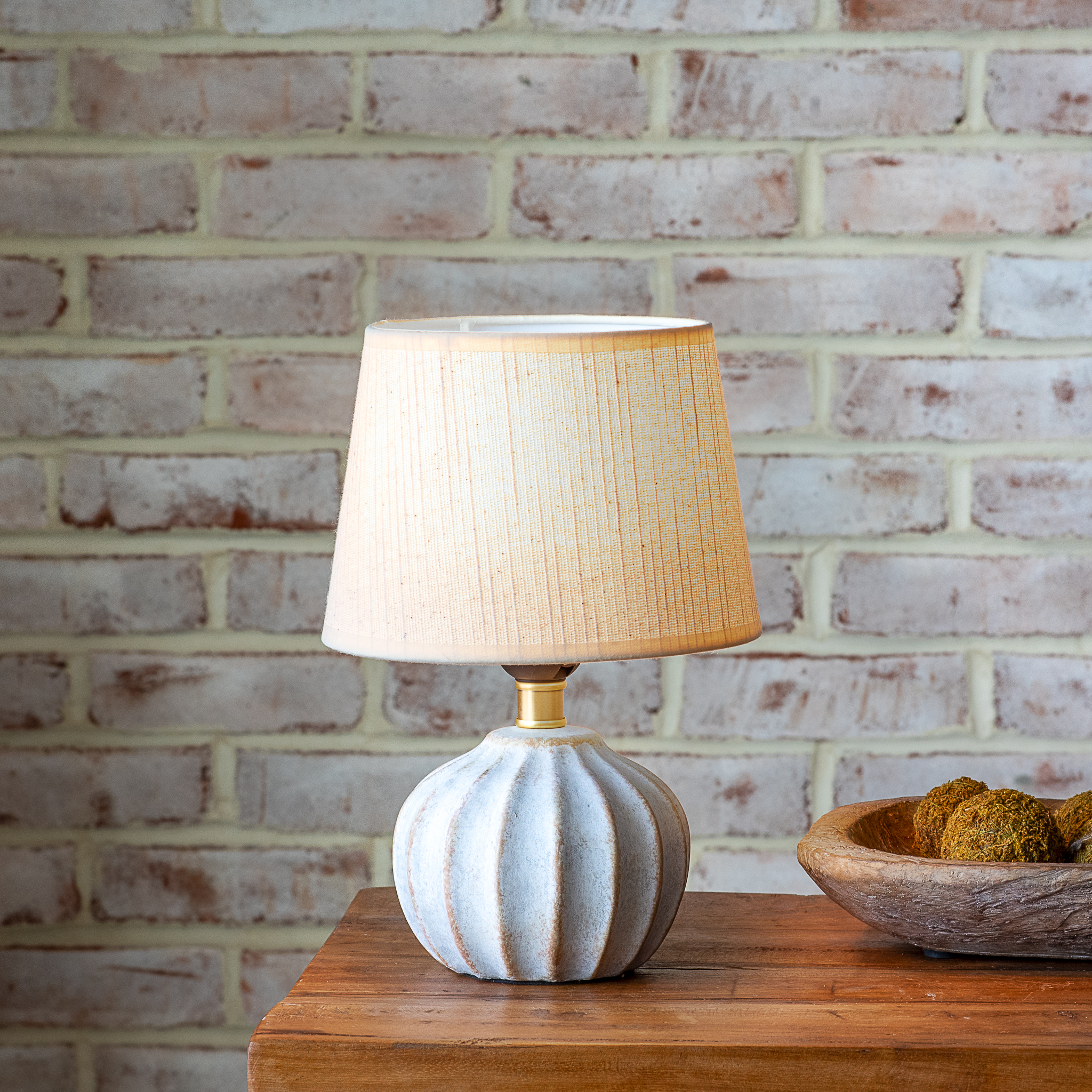 10" Beige Wash Stripe Lamp