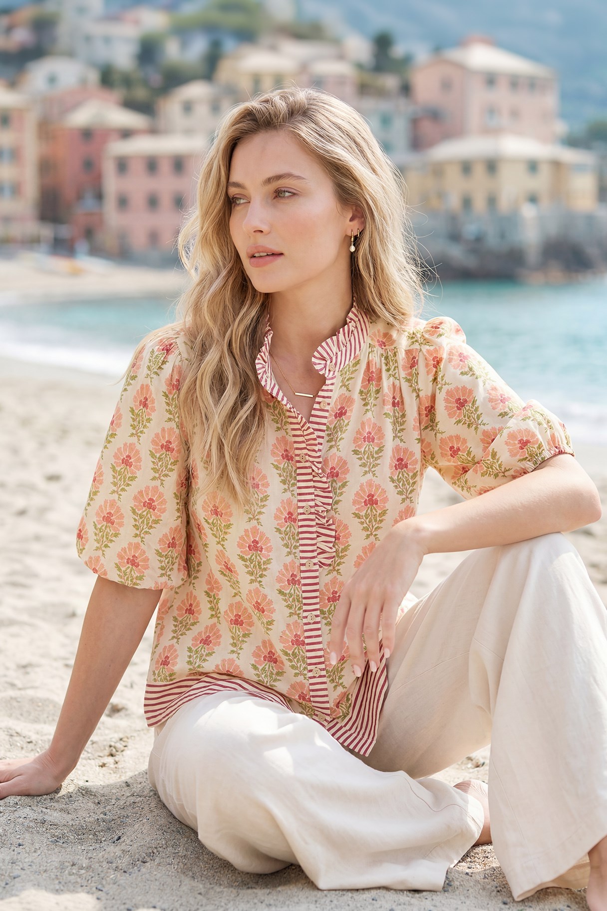 Bubble Sleeve Ruffled Neck Printed Top