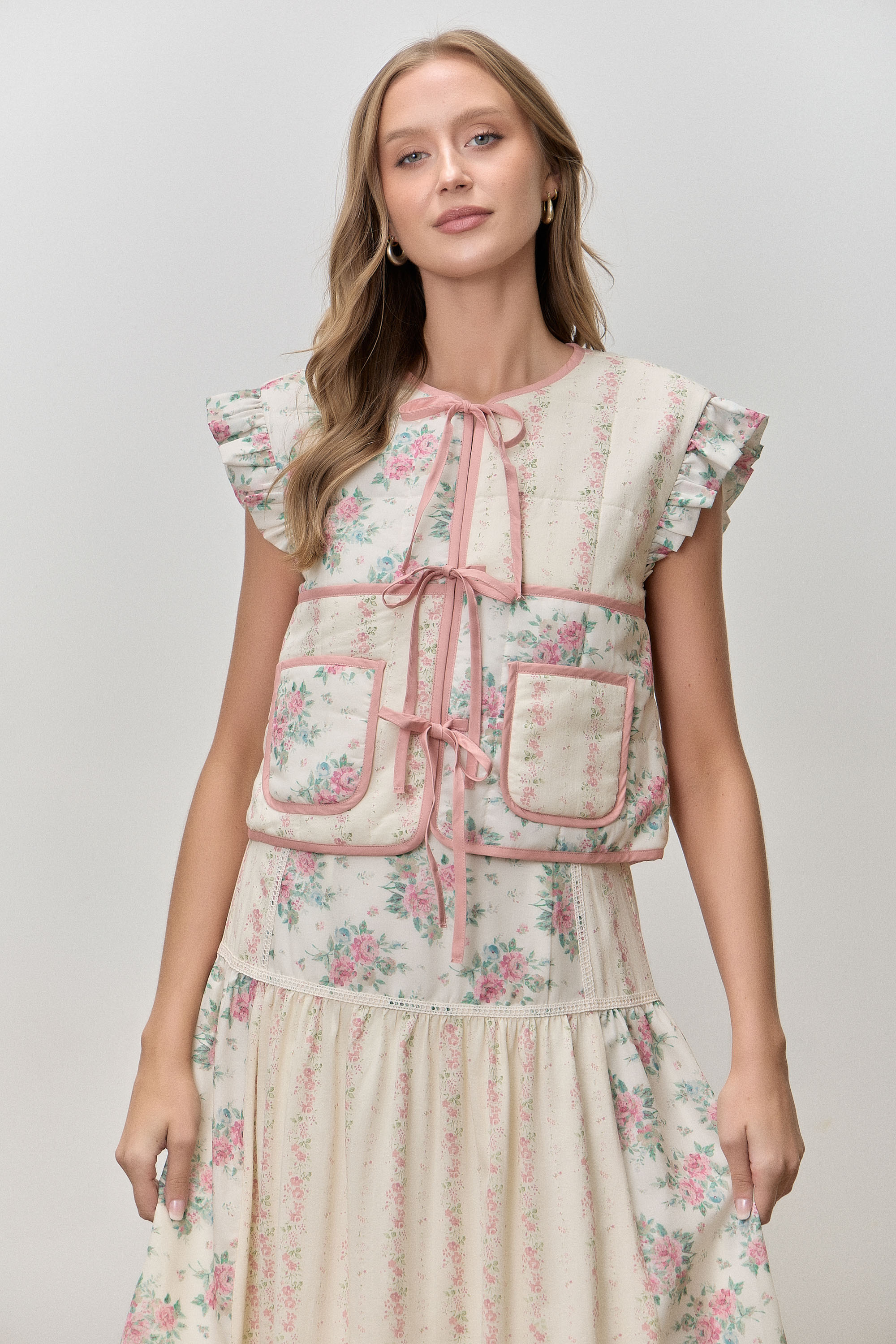 Floral Print Front Tie Vest